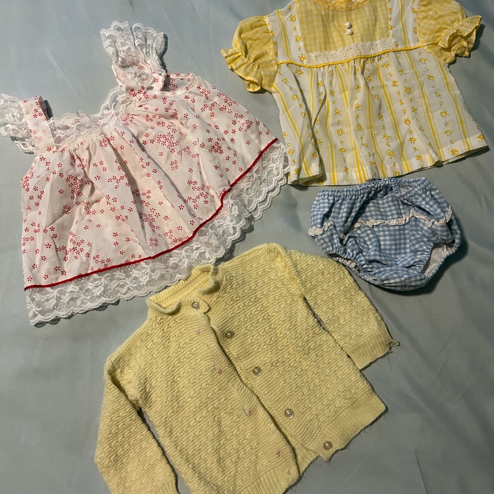 Vintage baby girl clothing 4 piece lot. Sizes vary 3-9 months